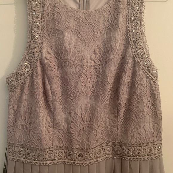 NWT Ever Pretty Gray Pleated Gown Size 10 great for any formal occasion - Picture 3 of 14